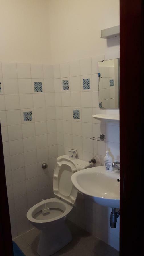 Lili Apartment โรวีน ภายนอก รูปภาพ