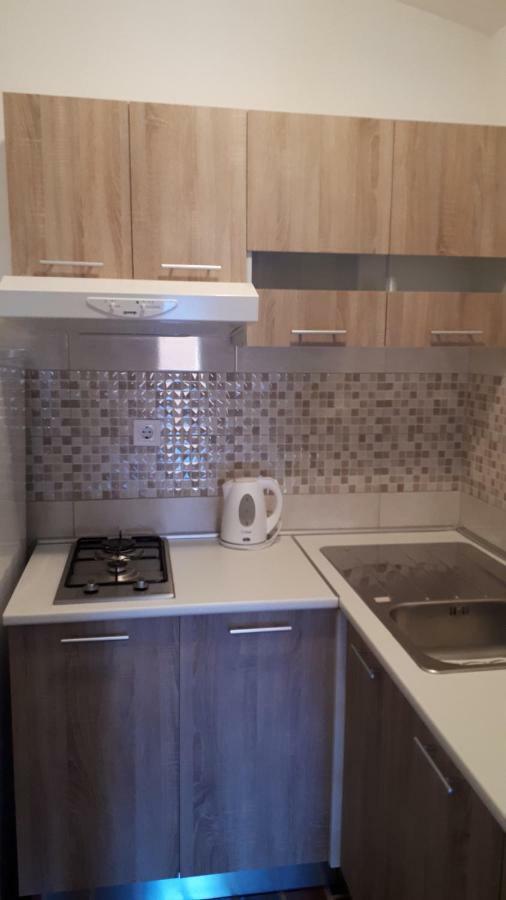 Lili Apartment โรวีน ภายนอก รูปภาพ